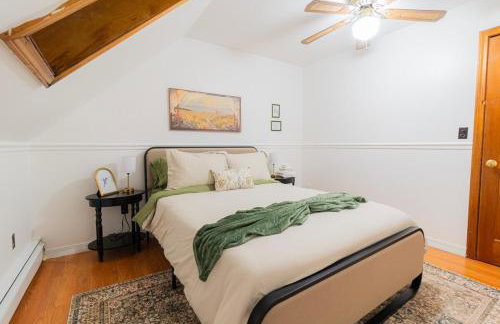 4BDR Near Tufts-10min-Walk to Subway-Free Parking - Foto 4