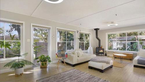 Onyx House King Size Beds Bikes Games Wine - Foto 2