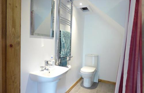 Woodland Cottage - Photo 10