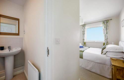 Island's Edge- Moments from Hamworthy Beach and Park - Photo 25