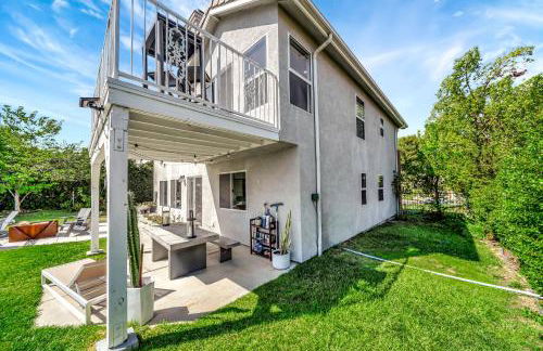 Stunning Hilltop 5BR With View And Hot Tub! - Foto 79