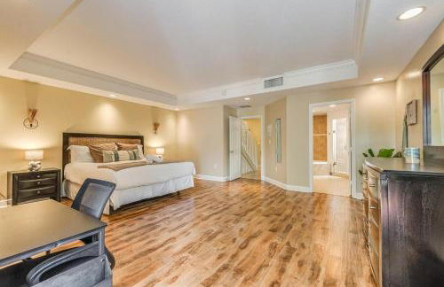 Salty Fox 5BD Oasis w Spa, Beach & Downtown - Foto 13