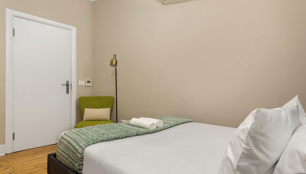 Warwick Mansions 3 - Photo 3, Room