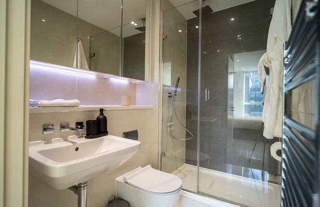 Luxury 2-bed Croydon Apartment Near Gatwick - Photo 18