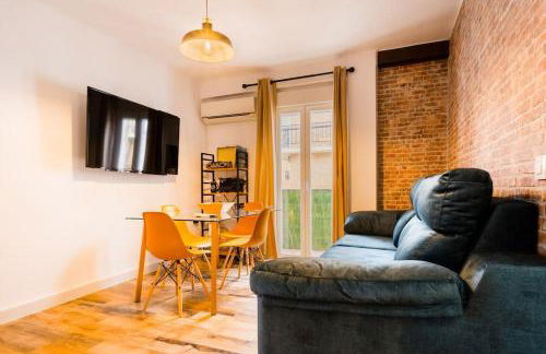 Apto céntrico, 2 aparcamientos privados, bicis - Foto 1