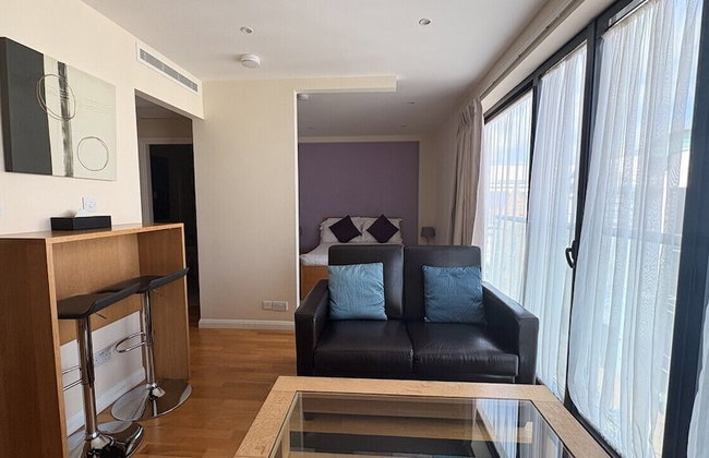 Liberty Wharf Apartments - Photo 3