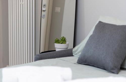 Segrate - Milano Due Appartamento di Lusso con Vista Lago - Photo 15