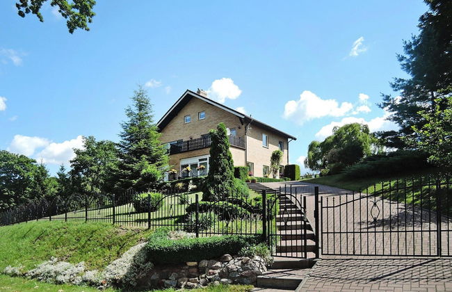 Holiday Home in Lubin Near Wollin Park - Photo 1