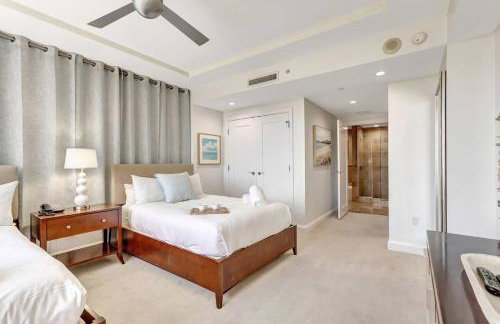 2B Beachfront condo! Pool! Games! 15 mins to PBI! - Foto 5