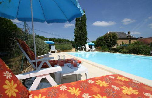 La Vieille Ferme: superbe complexe de 3 gîtes en pierre avec Piscine au coeur du Périgord Noir - Foto 53