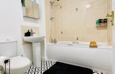 Plantsbrook Place - Luxury 4 bed House + Parking - Foto 38