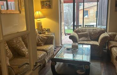 Stylish Home With Full Amenities - Photo 6