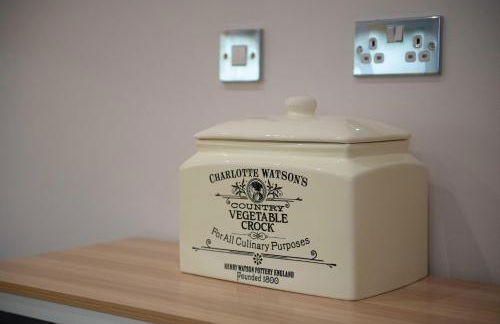 Spacious Townhouse on Quiet Street-Wi-Fi, Desk - Foto 12