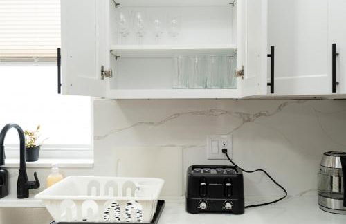 558-1 3BR Boston - Modern Nest near Franklin Park - Foto 8