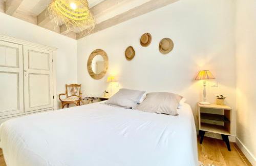 300 m Plage et Centre Ville - Parking Privatif et Gratuit sur Place - Terrasse Bois - Foto 30