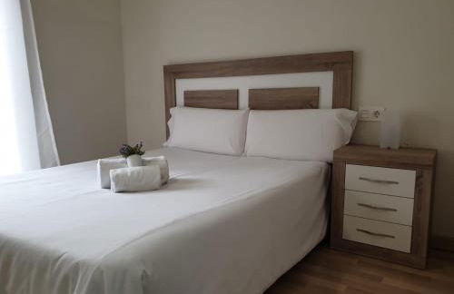 Apartamento Turistico Puente Romano P3 BAJO - B - Foto 3