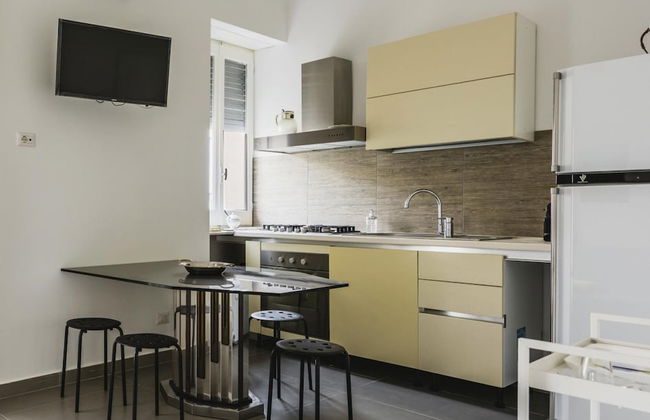 City Center Bright Flat by Wonderful Italy - Foto 7