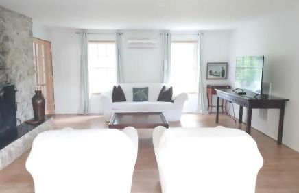 Southampton Village, 2 Fireplaces, Walk to All - Foto 43