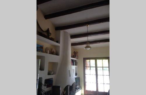 Casita blanca con fibra óptica y piscina cominutaria - Foto 17