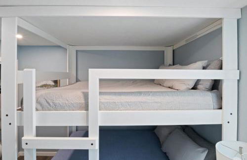 Our Cove Retreat - Perfect for Wave-Free Swimming, Tanning & Prime Location Fun! - Foto 31