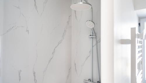 Suite Terracotta - Charme moderne en centre ville - Foto 5, Shower