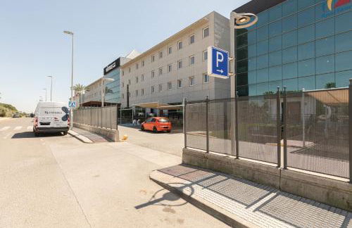 Apartment with free parking and pool - Foto 25