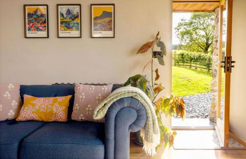 Romantic Snowdonia Cottage with Hot tub, sea & mountain views - Foto 1