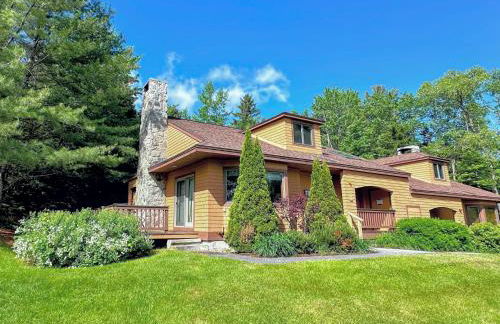 O8 Renovated Forest Cottage Townhome with great Mt Washington views fast wifi Walk to skiing - Foto 5