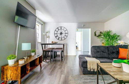 Jungle House Luxury Homes - Columbus Downtown Short North - Steps to Convention Center & Nationwide Arena - Sleeps up to 6 - Free Parking - Over 5,800 Five Stars - Foto 24