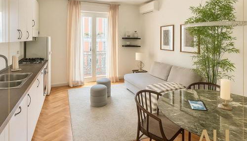 Milan Porta Venezia Shopping, metro, and comfort - Foto 1