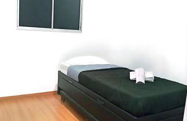 Apartamento com 2 quartos mobiliado, em ótima localização ao lado do shopping e perto de transportes públicos e perto de praias - Foto 8