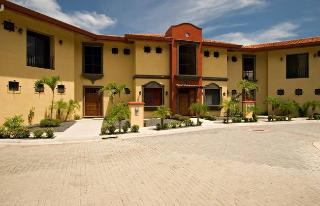 Big Hillside Villa in Potrero With Pool and Panoramic Ocean Views - Photo 42