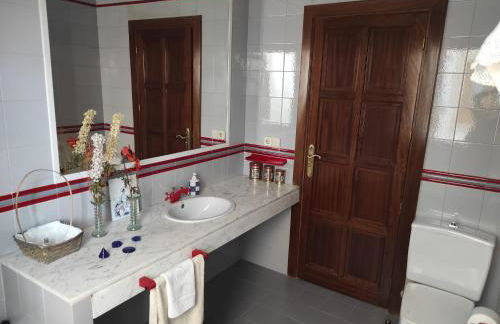 Encantadora casa con piscina privada y vistas panorámicas - Foto 6