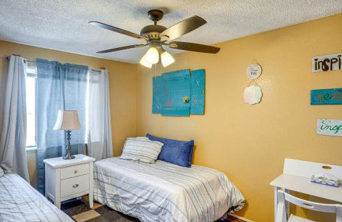 Patio and Mtn Views Family Gem in California City - Foto 15