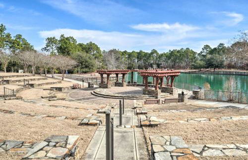 Marina and Beach Club Access Condo in Southport - Foto 34