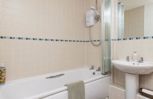 Sunny 1 bedroom apartment, Ocean house, East wittering - Foto 18