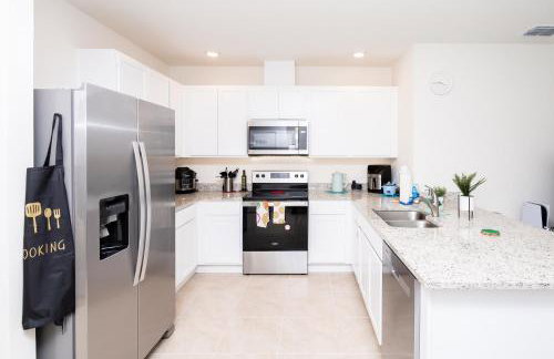 Entire House close to Disney - Foto 14