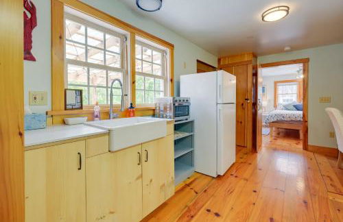 2 Mi to Beach! Cape Cod Family Retreat with Deck - Foto 16