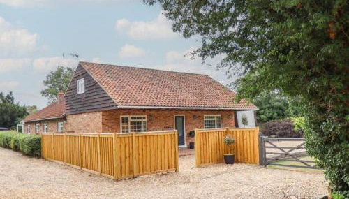 Wood Farm Cottage - Photo 4