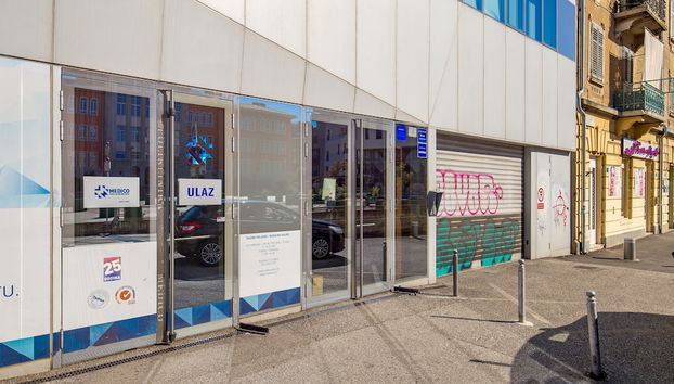 Entrada (vista interior)