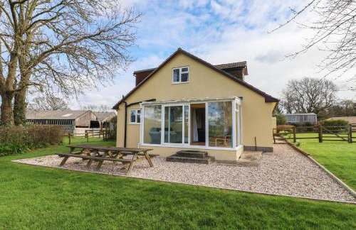 Court House Farmhouse - Photo 37