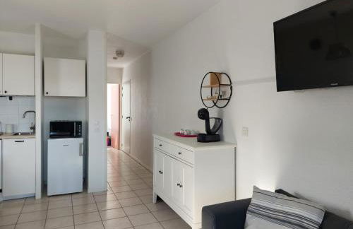 Charmant T2 avec piscine à 2 min de la plage - FR-1-239-1104 - Foto 4