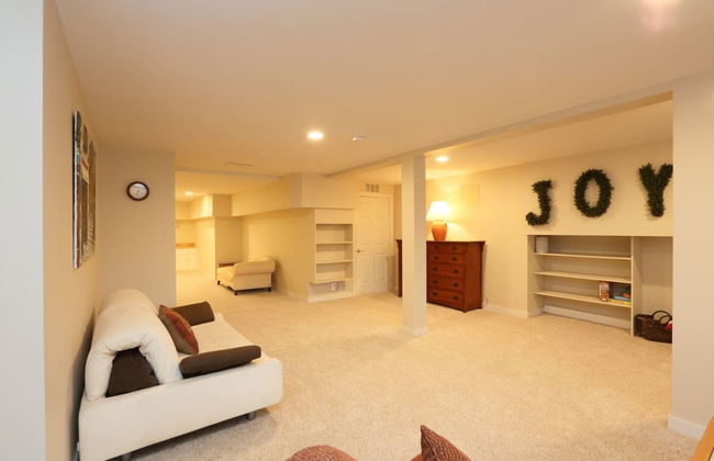 Upscale 3BR Topnotch Overlook - Foto 16