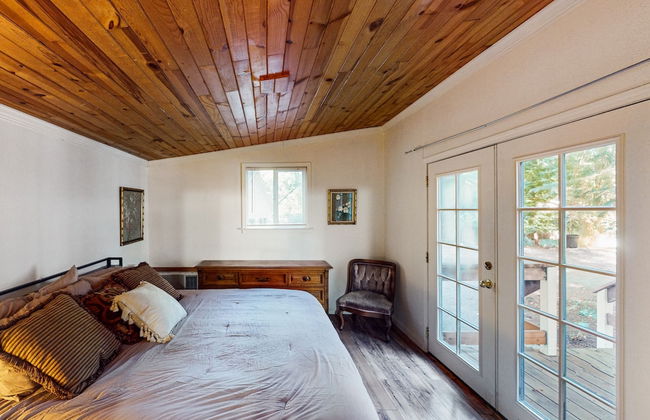 Rouge Cobb Mountain Cabins - Photo 6