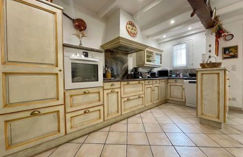 Villa Anatole - parking privé - 900m Cité Médiévale - Foto 24