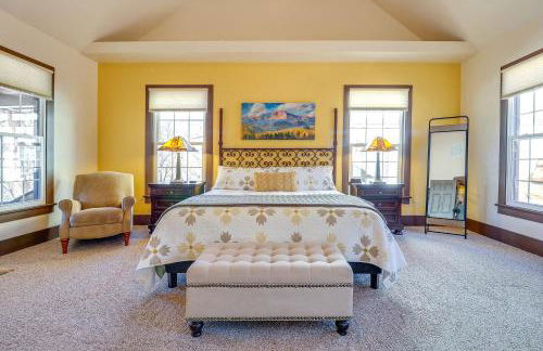 Spacious Manitou Home with Views in Central Location - Foto 18