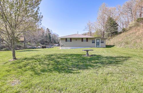 Home with Bunkroom 2 Mi to Hatfield and McCoy Trail - Foto 21