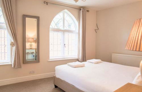 Charming 2 Bed House in Tewkesbury Centre - Foto 16