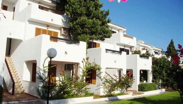 Cristina Apartamentos Villas - Foto 2