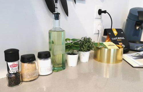 CHIC 2CHAMBRES,70m²+balcon+parking+WIFI - Photo 22